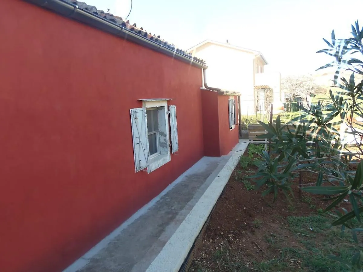Lakvere Family House Pula Croacia